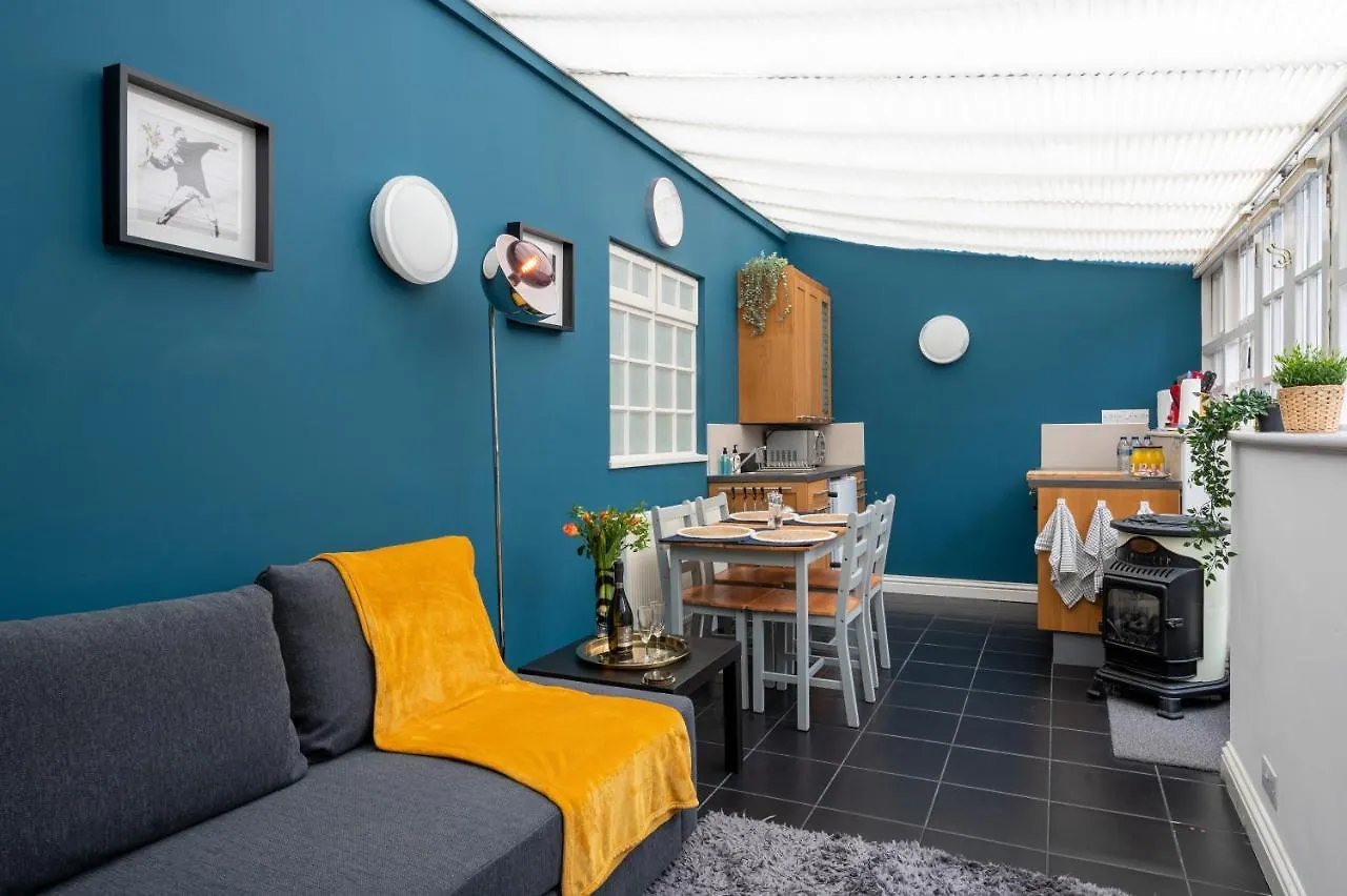 Hummingbird Maisonette By Prescott Apartments Bristol 0*,  United Kingdom