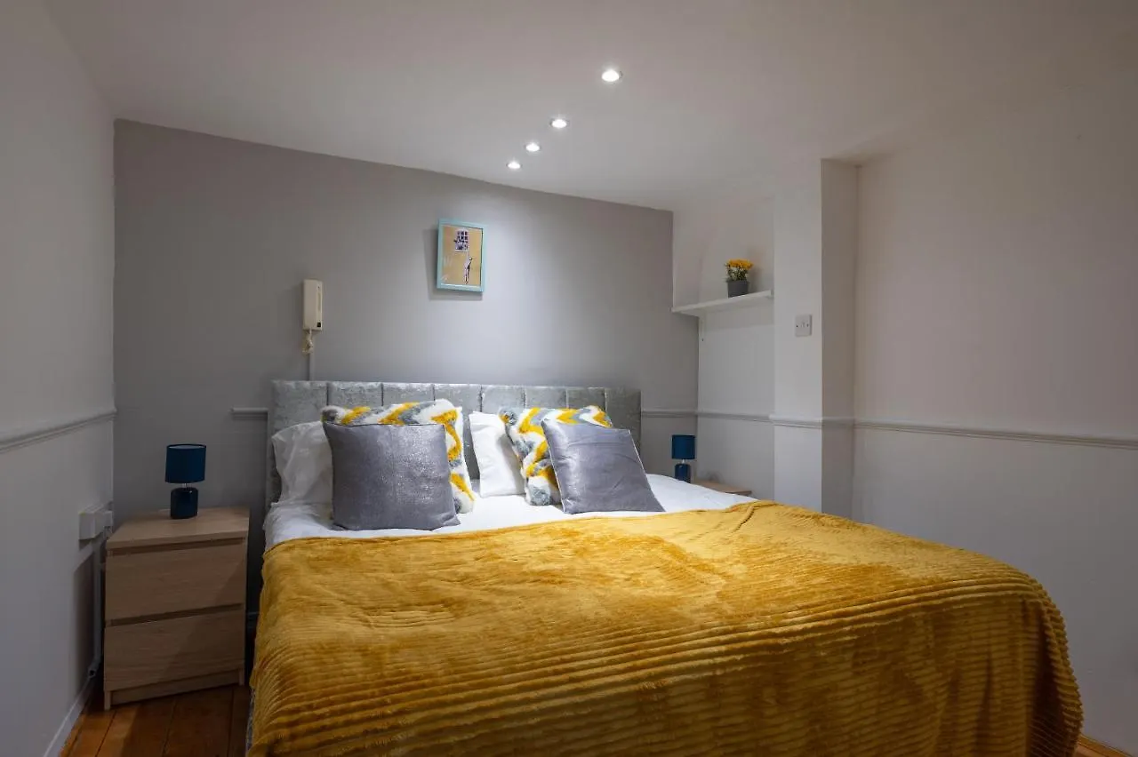 Hummingbird Maisonette By Prescott Apartments Bristol United Kingdom