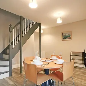  Holiday home Brighton Terrace Two Bedroom House